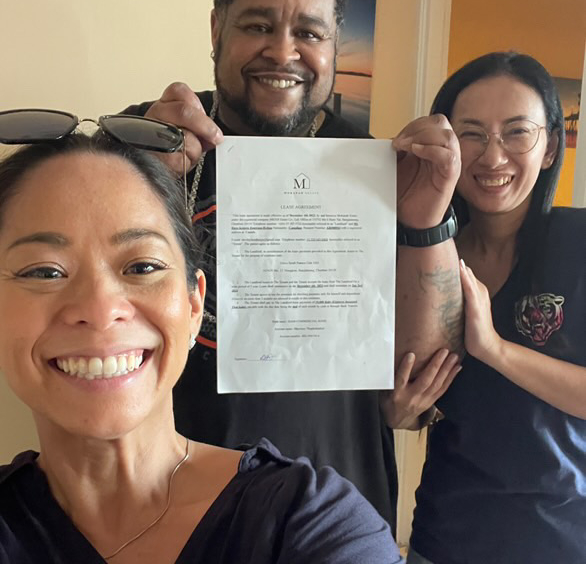 64940ACF-E923-41B7-85B9-633D2F2F3002